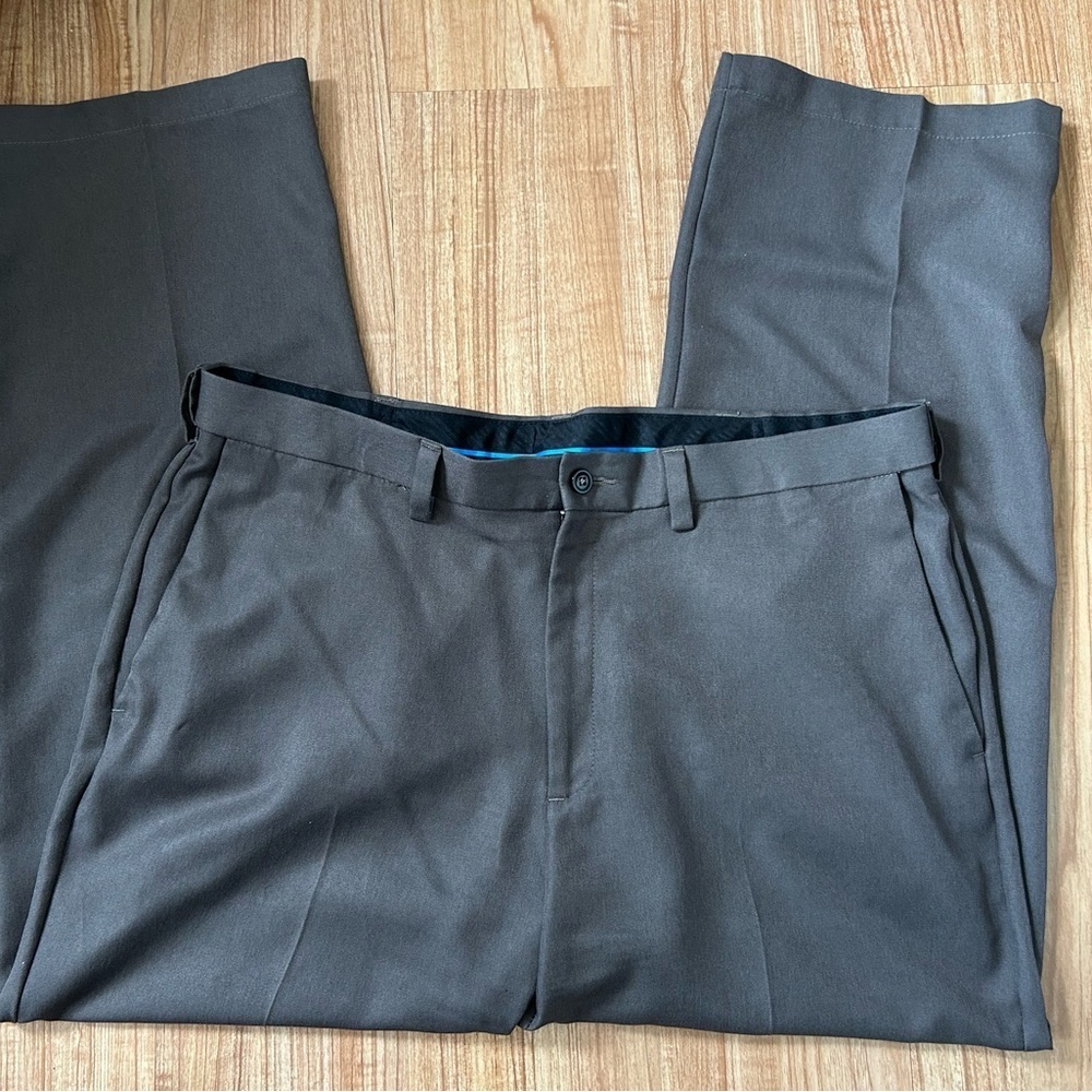 Haggar Charcoal Dress Pants Sz 38x29